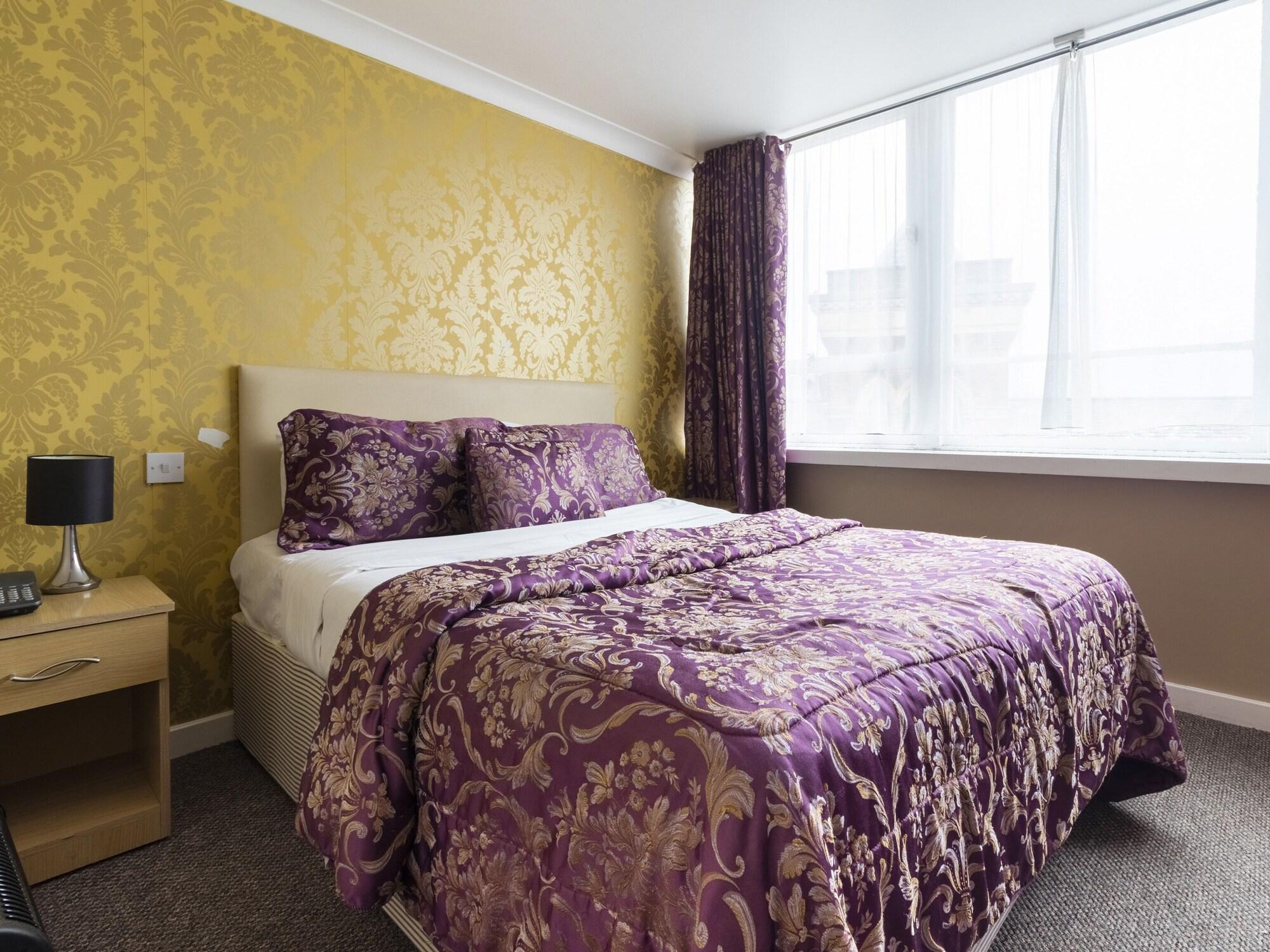 Stuart Hotel Luton  Buitenkant foto